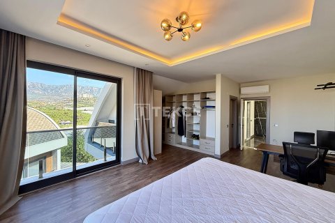 7+1 Villa in Alanya, Antalya, Türkei Nr. 238079 - 30