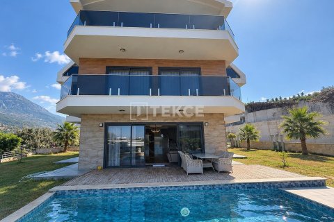 7+1 Villa in Alanya, Antalya, Türkei Nr. 238079 - 1