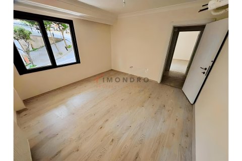 Daire  2+1  Beşiktaş, İstanbul, Türkiye №220035 - 11