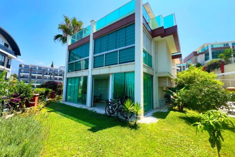 Daire  4+1  Alanya, Antalya, Türkiye №219113