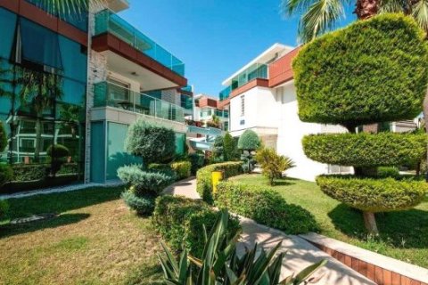 Продажа квартиры  в Аланье, Анталье, Турция 4+1, 220м2, №219113 – фото 14