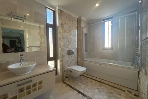 ویلا در  Alanya ، ترکیه 3 خوابه ، 197 متر مربع.  شماره 221897 - 15