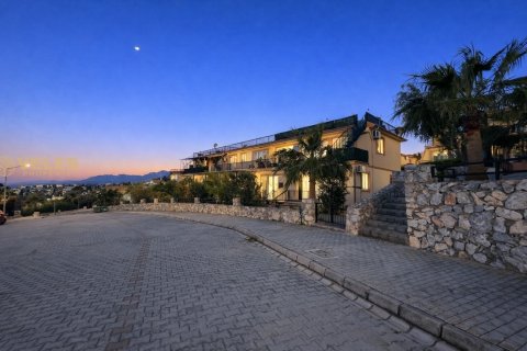 2+1 Apartment  in Arapkoy, Girne, Northern Cyprus No. 221896