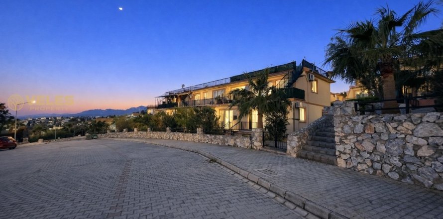 Квартира  2+1 в Арапкое, Гирне, Северный Кипр №221896