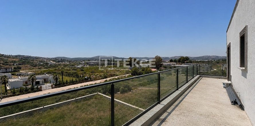 4+2 Villa in Milas, Mugla, Türkei Nr. 227634