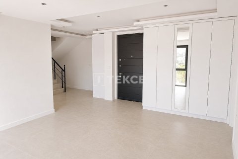 4+2 Villa in Milas, Mugla, Türkei Nr. 227634 - 12