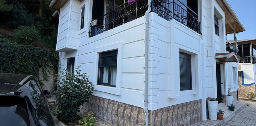 Вилла 3+1 в Газипаше, Анталья, Турция №221903