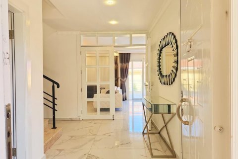 Продажа виллы  в Аланье, Анталье, Турция 4+1, 230м2, №221907 – фото 10