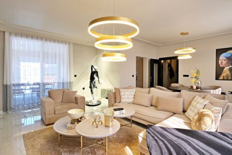 3+1 Villa i Mahmutlar, Antalya, Turkiet Nr. 217773 - 3