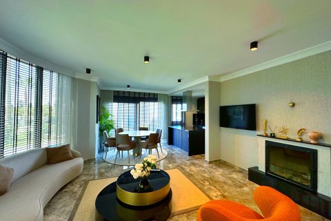 4+1 Villa  i Alanya, Antalya, Turkiet Nr. 217772 - 5