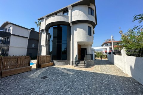 4+1 Villa  i Alanya, Antalya, Turkiet Nr. 217772 - 19