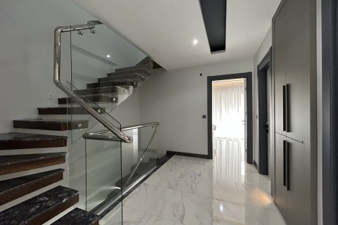 ویلا در Avsallar ، ترکیه 4 خوابه ، 180 متر مربع. شماره 217771 - 13