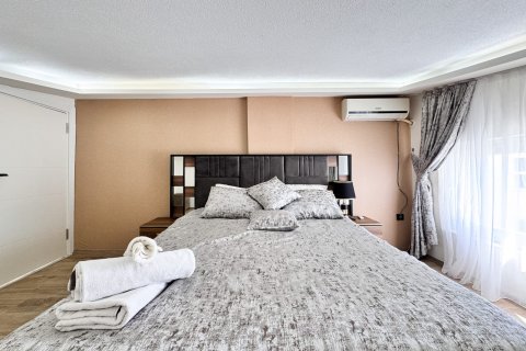 4+1 Lejlighed  i Alanya, Antalya, Tyrkiet Nr. 216932 - 4