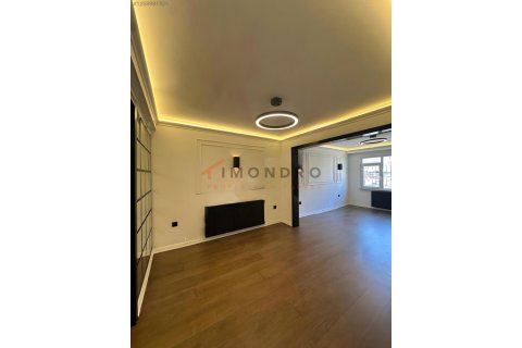 Продажа квартиры  в Бешикташе, Стамбуле, Турция 2+1, 84м2, №213629 – фото 7