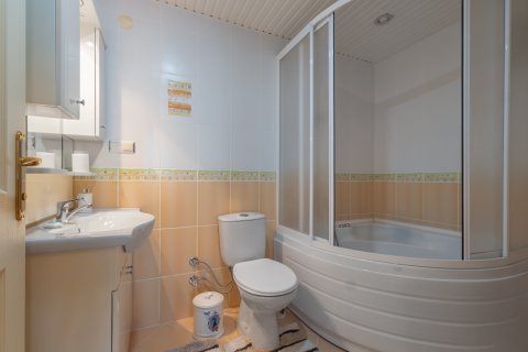 Продажа квартиры в Махмутларе, Анталье, Турция 2+1, 110м2, №237405 – фото 26