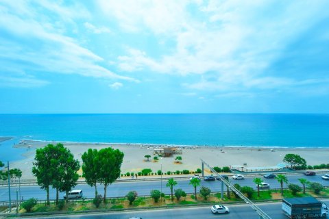 Продажа квартиры  в Аланье, Анталье, Турция 3+1, 169м2, №217975 – фото 1