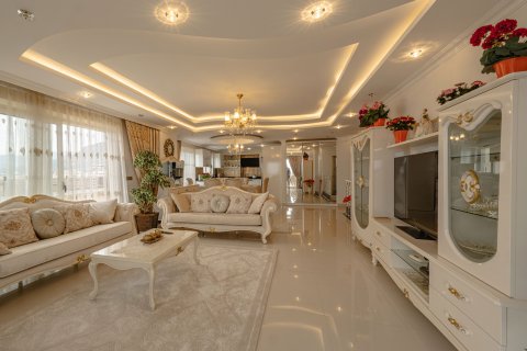 3+1 Lejlighed  i Mahmutlar, Antalya, Tyrkiet Nr. 218026 - 1