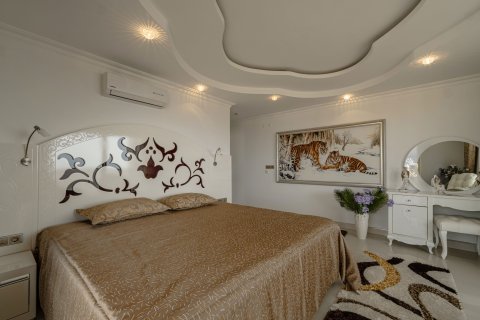 3+1 Lejlighed  i Mahmutlar, Antalya, Tyrkiet Nr. 218026 - 15