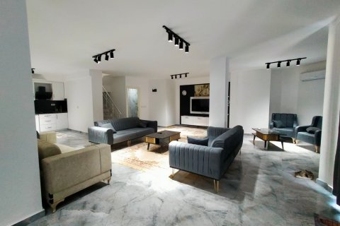 4+1 Villa  i Alanya, Antalya, Tyrkiet Nr. 218023 - 14