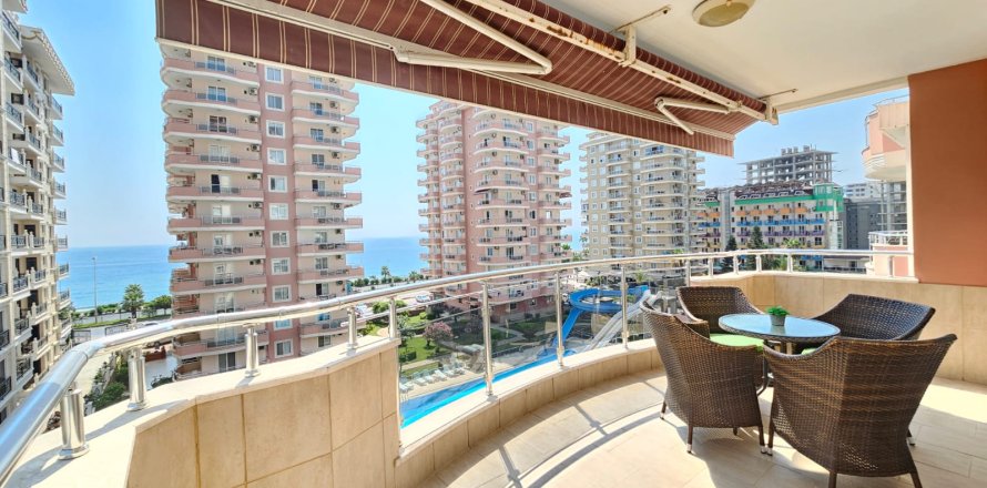 2+1 Lejlighed  i Mahmutlar, Antalya, Tyrkiet Nr. 217449