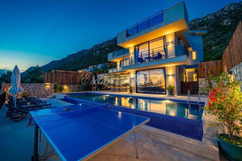 3+1 Villa  in Kalkan, Antalya, Türkei Nr. 215945 - 16