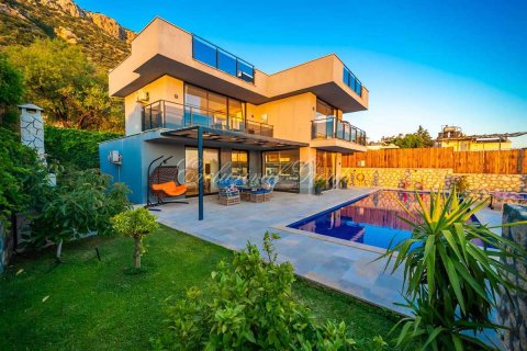 3+1 Villa  in Kalkan, Antalya, Türkei Nr. 215945 - 3