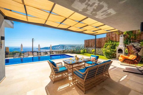 3+1 Villa  in Kalkan, Antalya, Türkei Nr. 215945 - 18