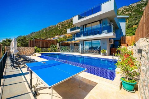 3+1 Villa  in Kalkan, Antalya, Türkei Nr. 215945 - 5