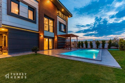 Вилла 5+1 в Белеке, Анталья, Турция №232707