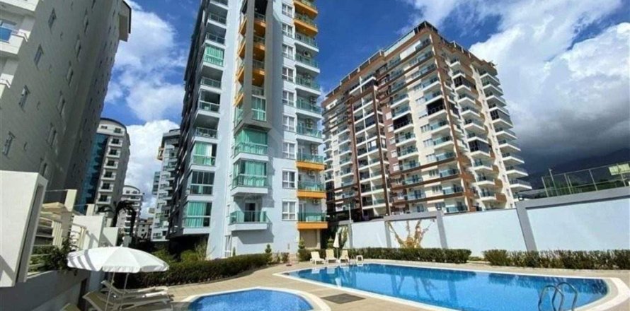 Квартира  1+1 в Махмутларе, Анталья, Турция №232559