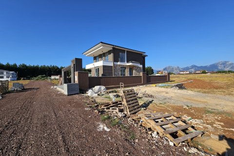 Продажа виллы  в Анталье, Турция 4+1, 200м2, №232557 – фото 19