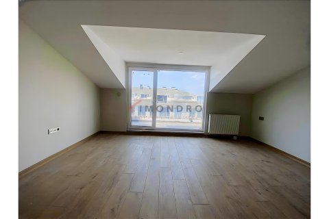 Продажа квартиры в Бююкчекмедже, Стамбуле, Турция 3+1, 117м2, №214965 – фото 4