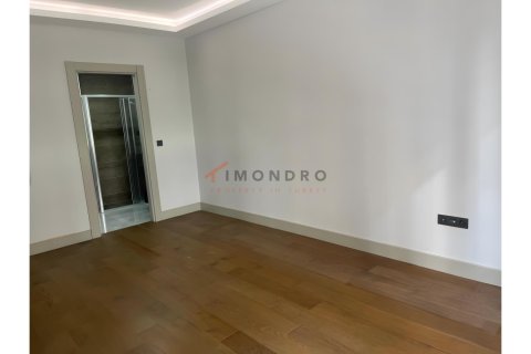 Apartment for sale in Besiktas, Istanbul, Turkey, 2 bedrooms, 115m2, No. 214967 – photo 10