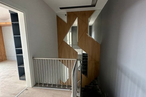 Продажа квартиры  в Аланье, Анталье, Турция 2+1, 120м2, №215614 – фото 2