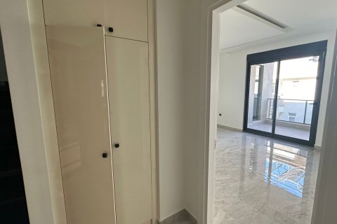 Продажа квартиры  в Аланье, Анталье, Турция 2+1, 120м2, №215613 – фото 9