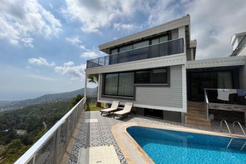 4+1 Villa  in Antalya, Turkey No. 222499