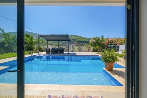 Продажа виллы  в Анталье, Турция 6+1, 550м2, №222494 – фото 9