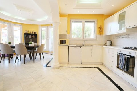 2+1 Villa  i Alanya, Antalya, Tyrkiet Nr. 218066 - 7