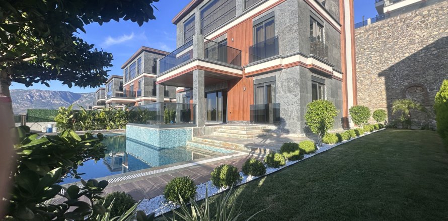 4+1 Villa  i Alanya, Antalya, Tyrkia Nr. 217761