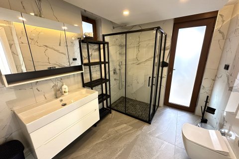 Villa for sale  in Alanya, Antalya, Turkey, 4 bedrooms, 270m2, No. 217759 – photo 20