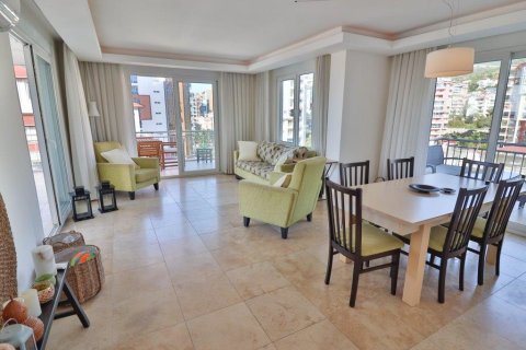 3+1 Apartment  in Cikcilli, Antalya, Turkey No. 217762