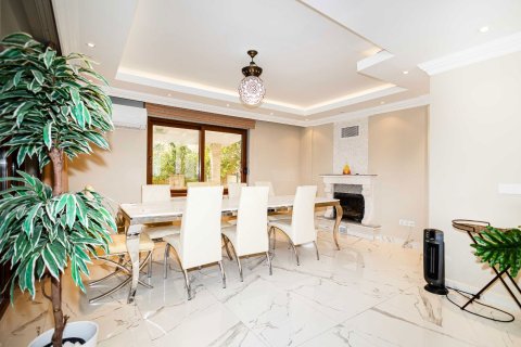 3+1 Villa i Alanya, Antalya, Tyrkia Nr. 217757 - 5