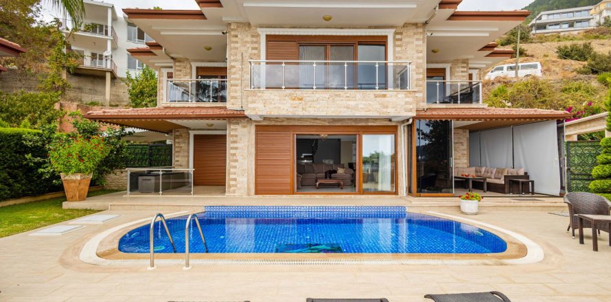3+1 Villa i Alanya, Antalya, Tyrkia Nr. 217757