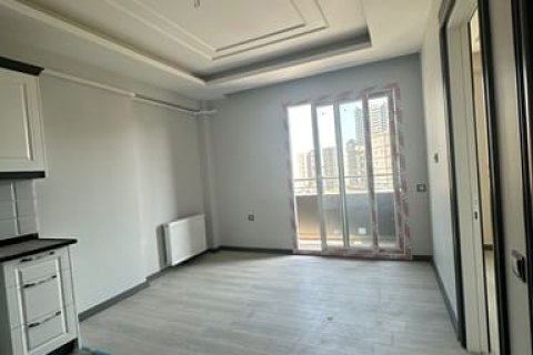 Daire  2+1  Mezitli, Mersin, Türkiye №230546