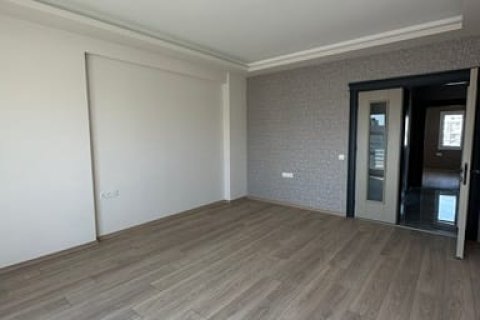 2+1 Lägenhet i Mezitli, Mersin, Turkiet Nr. 230549
