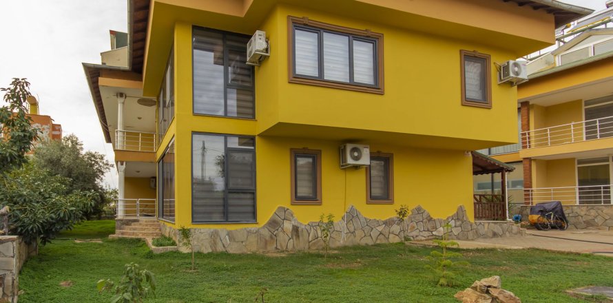 Villa 3+1 Alanya, Antalya, Türkiye №218020