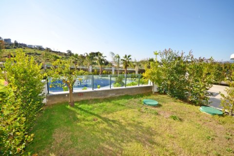 Продажа квартиры  в Аланье, Анталье, Турция 2+1, 140м2, №221334 – фото 3