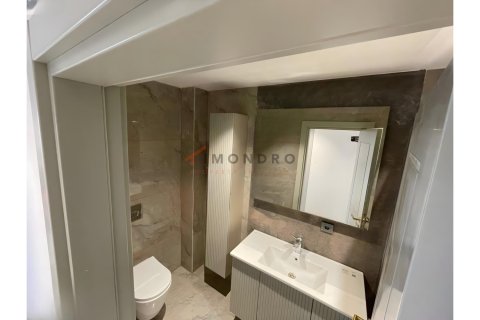 Apartment for sale in Beylikduezue, Istanbul, Turkey, 4 bedrooms, 150m2, No. 225276 – photo 15