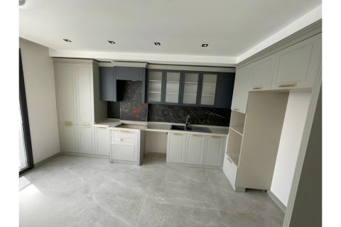 Apartment for sale in Beylikduezue, Istanbul, Turkey, 4 bedrooms, 150m2, No. 225276 – photo 12
