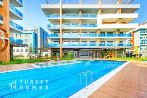 Продажа квартиры  в Аланье, Анталье, Турция 3+1, 140м2, №233832 – фото 1